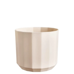 Facet 14 osłonka geometryczna różowa almond pink