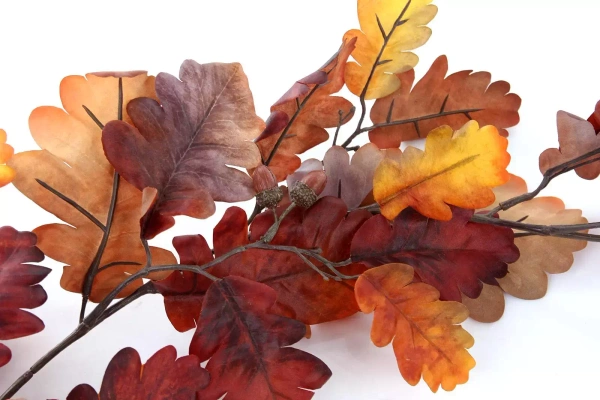 Sztuczne jesienne liście Dębu girlanda pnącze 180 cm