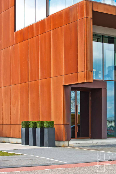 Bouvy L 40x40/80 wysoka donica kolumnowa szara