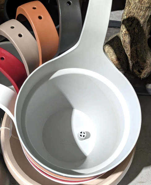 Capri Triple 54 podłużna doniczka na balustradę żółta