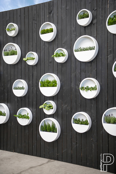 Wally M 50/10 designerska doniczka na ścianę biała matowa