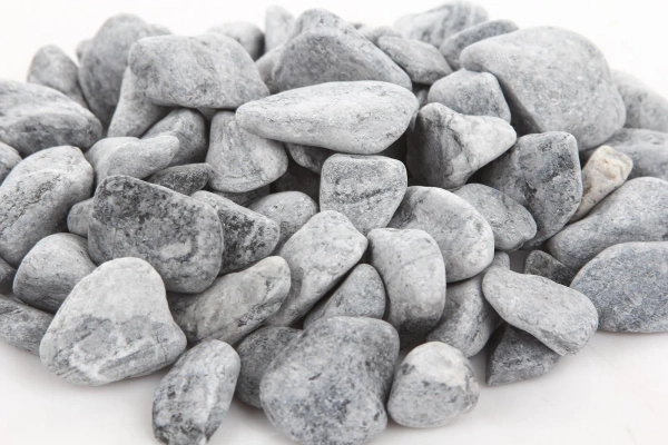 Kamienie ozdobne Cristal Blue 20-40 mm 1 kg