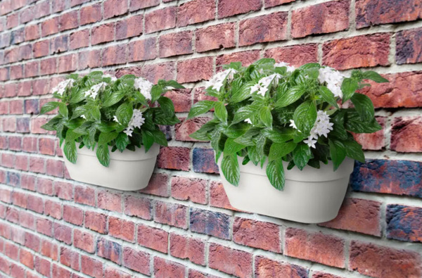 Vibia Wall Basket 35x16/15 doniczka naścienna biały silky white