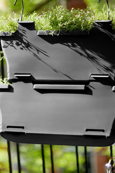 Corsica Vertical Forest Large antracytowe doniczki na ścianę 2 sztuki