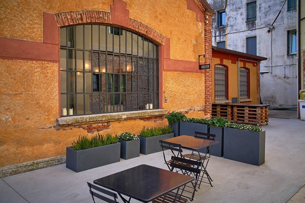 KUBE CASETTA HIGH 80x30/70 donica prostokątna wysoka granit