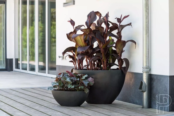Dorant S 43x18/18 czarna donica łódka na parapet