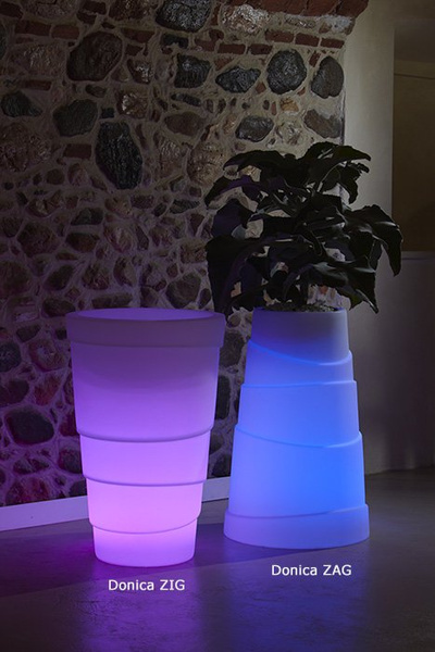 ZAG 31/76 wysoka donica świecąca ledowa RGB multikolor