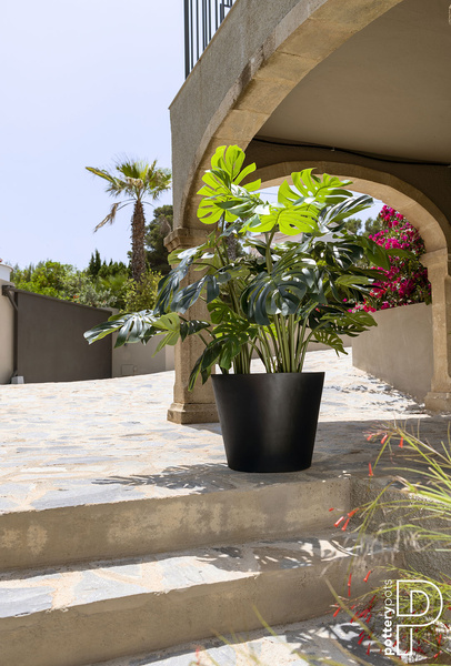 Bucket M 58/50 betonowa donica czarna