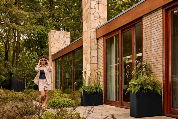 Donica JUNE BRICK DIVIDER 80 - czarny