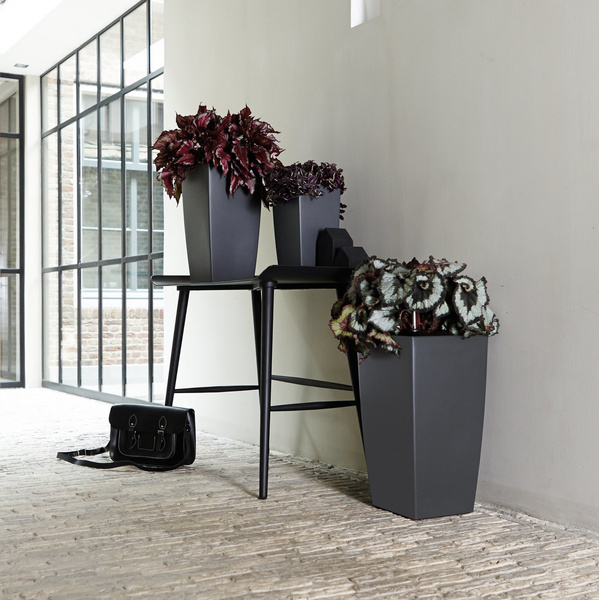 Milano Diamond 15x15/29 doniczka kwadratowa wysoka bordowa z połyskiem