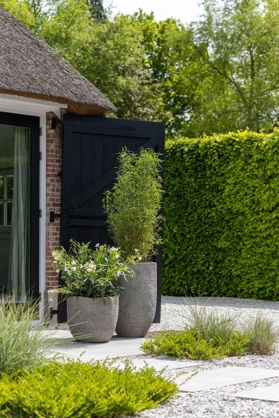 Mt. Russell XL 61/52 duża kamienna donica szarobrązowa dioryt