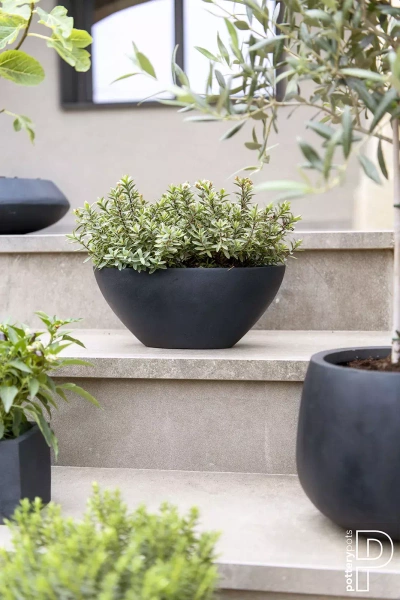 Dorant S 43x18/18 czarna donica łódka na parapet