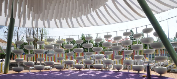 GREENPILLS kwietnik biały