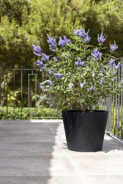 Bucket M 58/50 betonowa donica czarna