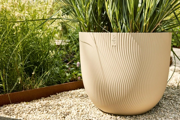 Sereh Round Elho 40 gliniana osłonka do salonu cool clay