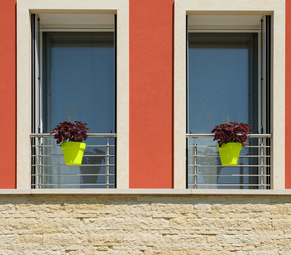 UP 25x20/23 doniczka balkonowa na balustradę mango