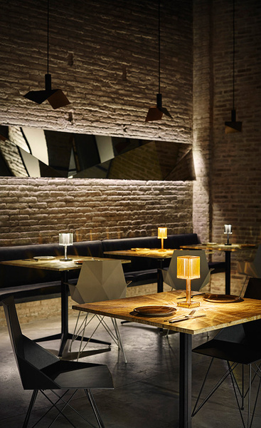 Lampa GATSBY 24,5 cm kwadratowa bursztynowa