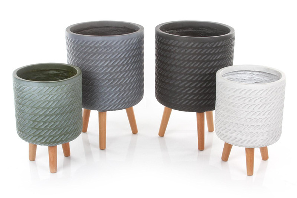 CORDA CYLINDER 24/35 osłonka na drewnianych nóżkach czarna