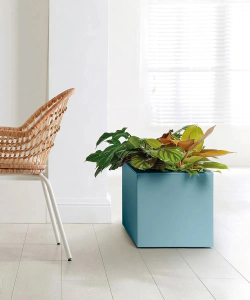 Kebe Quadro 40x40/40 donica kwadratowa agua na kółkach