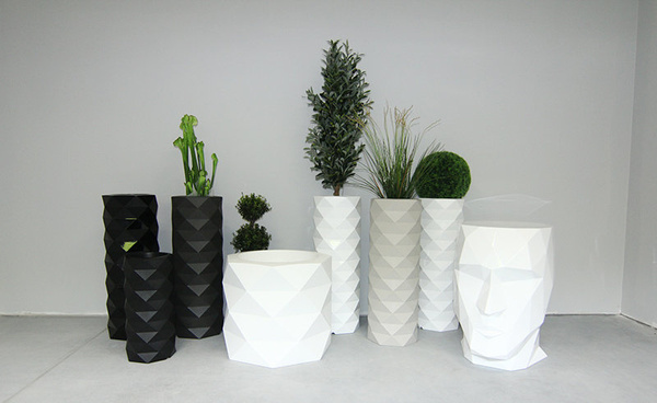 MARQUIS 25/53 designerska donica cylindryczna czarna