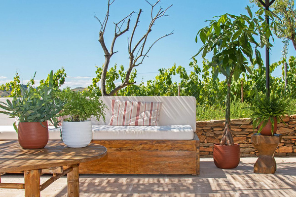 AURA 16/14 doniczka ceramiczna z teksturą terakota