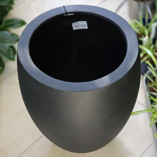 Bond S 35/45 czarna kamienna donica wazon