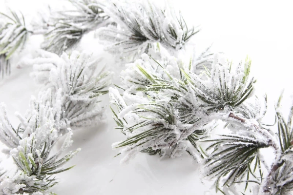 Sztuczna Sosna girlanda ośnieżona pnącze 180 cm