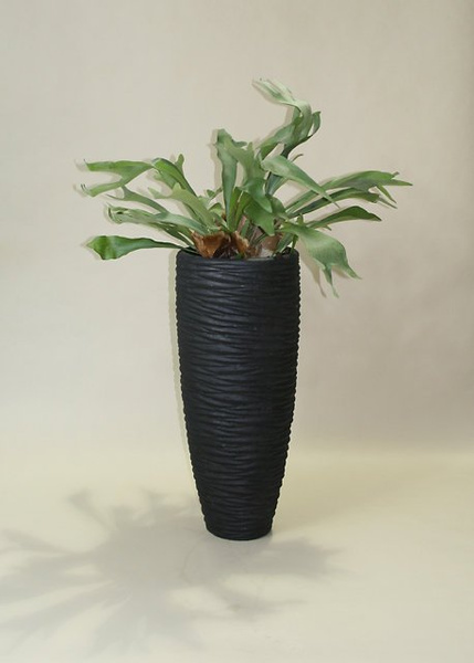 POLYSTONE Ryflowana 30/70 donica naturalna czarna