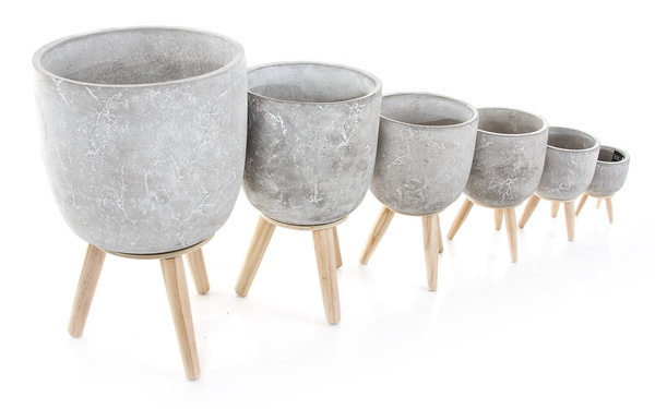 JIMMY 7,5/10,5 cm mała doniczka cementowa na nóżkach jasnoszara